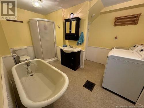 142 Mcintosh Hill Road, Bath, NB - Indoor Photo Showing Bathroom