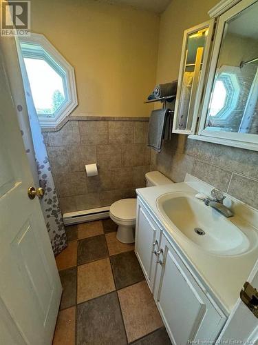 142 Mcintosh Hill Road, Bath, NB - Indoor Photo Showing Bathroom