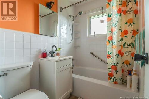 103 Willie Avenue, Saint John, NB - Indoor Photo Showing Bathroom