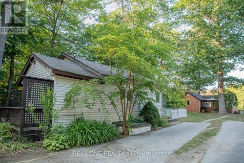 79 32Nd Street S, Wasaga Beach, ON - Outdoor