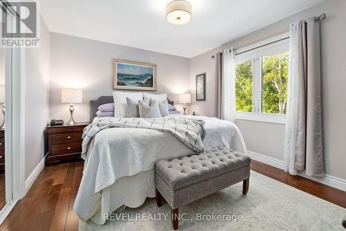 46 O'Reilly Lane, Kawartha Lakes, ON - Indoor Photo Showing Bedroom