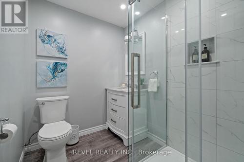 46 O'Reilly Lane, Kawartha Lakes, ON - Indoor Photo Showing Bathroom