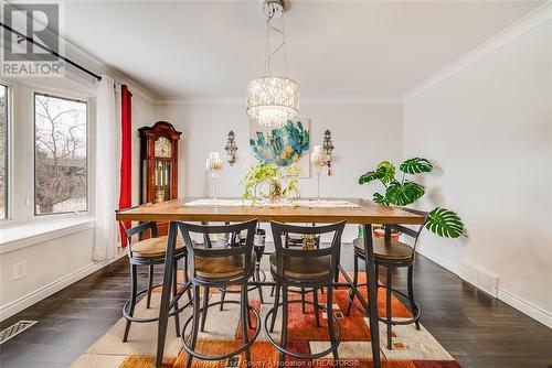 3095 Fazio Drive, Windsor, ON - Indoor Photo Showing Dining Room