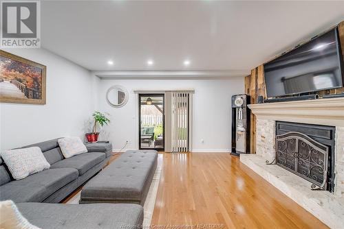 3095 Fazio Drive, Windsor, ON - Indoor Photo Showing Living Room With Fireplace