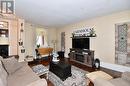 45 Queen Street, Kawartha Lakes, ON  - Indoor Photo Showing Living Room 