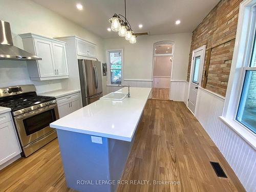 681 Janetville Rd, Kawartha Lakes, ON - Indoor Photo Showing Kitchen