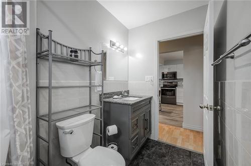 732 Salter Avenue, Woodstock, ON - Indoor Photo Showing Bathroom