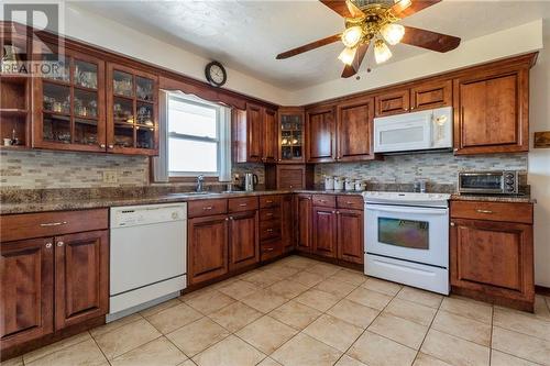 6565 Route 495, Sainte-Marie-De-Kent, NB - Indoor Photo Showing Kitchen