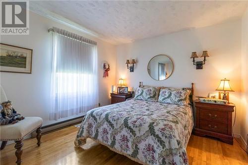 6565 Route 495, Sainte-Marie-De-Kent, NB - Indoor Photo Showing Bedroom