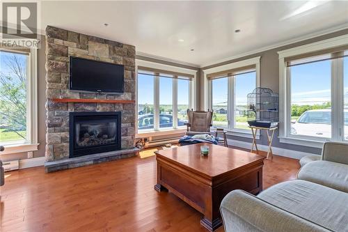 6565 Route 495, Sainte-Marie-De-Kent, NB - Indoor Photo Showing Living Room With Fireplace