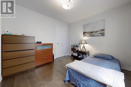 142 Mccann Crescent, Bradford West Gwillimbury, ON - Indoor Photo Showing Bedroom