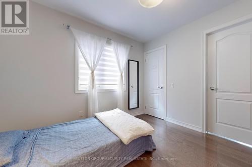 142 Mccann Crescent, Bradford West Gwillimbury, ON - Indoor Photo Showing Bedroom