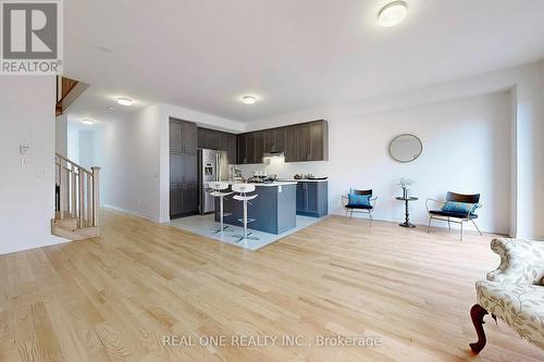 6 Brofarm Lane, Whitchurch-Stouffville, ON - Indoor Photo Showing Kitchen