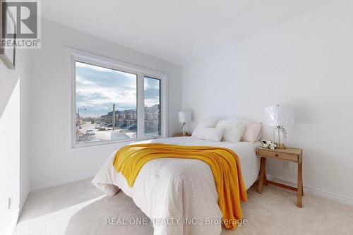 6 Brofarm Lane, Whitchurch-Stouffville, ON - Indoor Photo Showing Bedroom