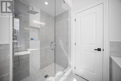 57 Sculpture Garden Lane, Vaughan, ON - Indoor Photo Showing Bathroom