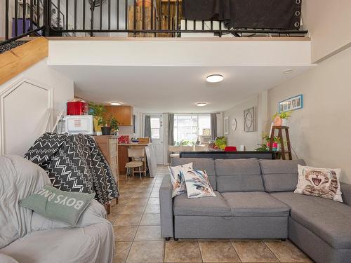 Salon - 924A  - 924D Rue Cardin, Drummondville, QC - Indoor Photo Showing Living Room