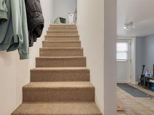 Escalier - 924A  - 924D Rue Cardin, Drummondville, QC - Indoor Photo Showing Other Room