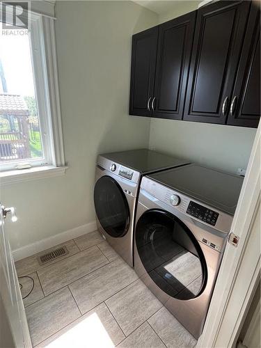 146 Holland Drive, Moncton, NB - Indoor Photo Showing Laundry Room