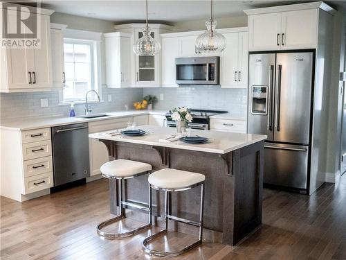 5 Leavery Street, Fredericton, NB - Indoor Photo Showing Kitchen With Upgraded Kitchen