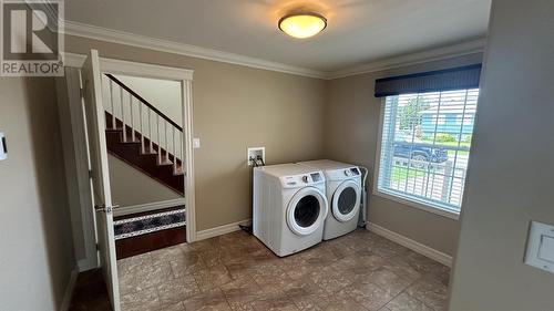 38 Fowlow Drive, Stephenville, NL - Indoor Photo Showing Laundry Room