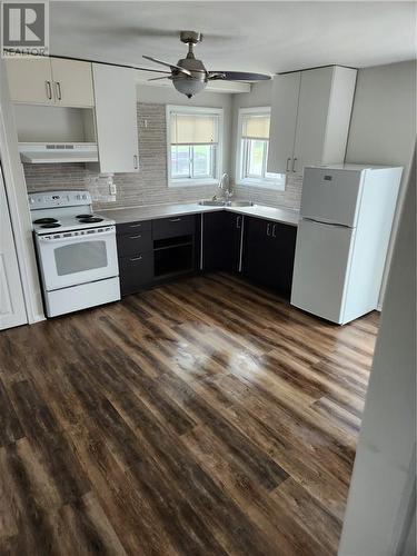 3638-3640 Regional Road 15, Chelmsford, ON - Indoor Photo Showing Kitchen