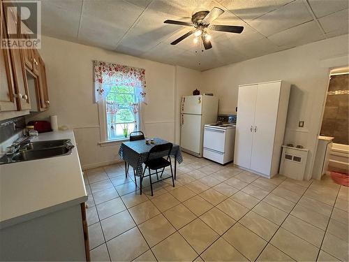 253-255 King Street, Moncton, NB - Indoor Photo Showing Kitchen