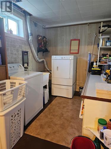 25 Grandview Crescent, Channel-Port Aux Basques, NL - Indoor Photo Showing Laundry Room