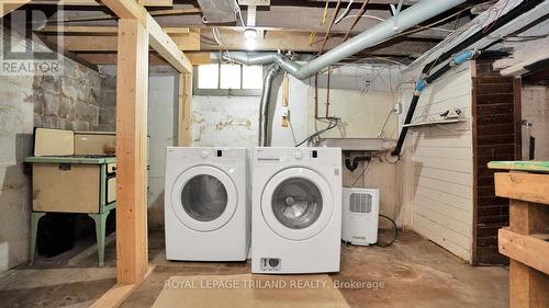 81 Albion Street, London, ON - Indoor Photo Showing Laundry Room