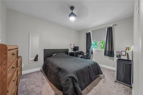 bedroom 2 - 58 Graystone Drive, Hamilton, ON - Indoor Photo Showing Bedroom