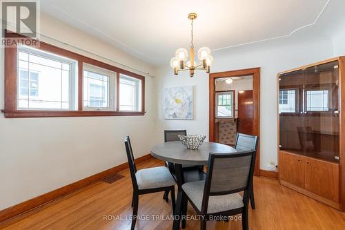 48 Thomas Janes Drive, London, ON - Indoor Photo Showing Dining Room