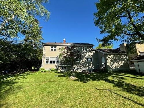 209 Winnipeg Avenue, Thunder Bay, ON - Outdoor