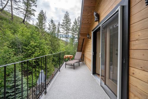 1075 Six Mile Creek Road, Vernon, BC - Outdoor With Exterior