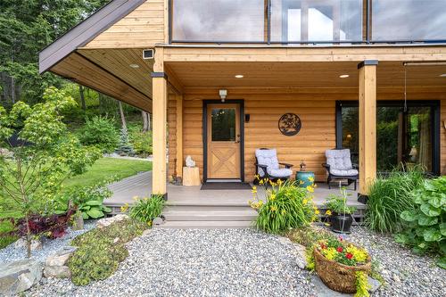 1075 Six Mile Creek Road, Vernon, BC - Outdoor With Deck Patio Veranda With Exterior