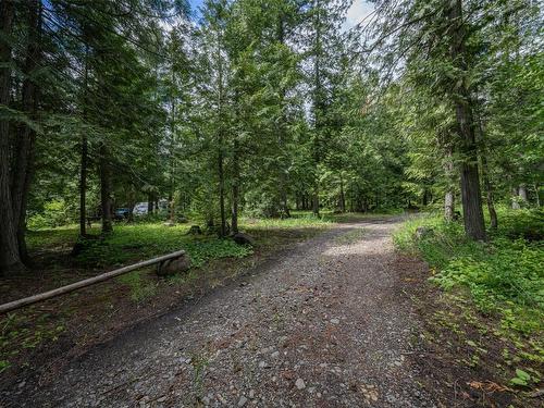 1075 Six Mile Creek Road, Vernon, BC - Outdoor