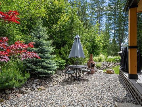 1075 Six Mile Creek Road, Vernon, BC - Outdoor