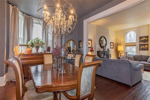 113 Dufferin Avenue, Brantford, ON - Indoor Photo Showing Dining Room