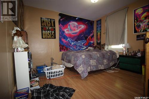 431 1St Street W, Shaunavon, SK - Indoor Photo Showing Bedroom