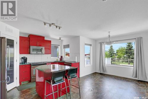 5113 Canuck Crescent, Regina, SK - Indoor Photo Showing Kitchen