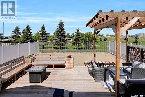 5113 Canuck Crescent, Regina, SK - Outdoor With Deck Patio Veranda