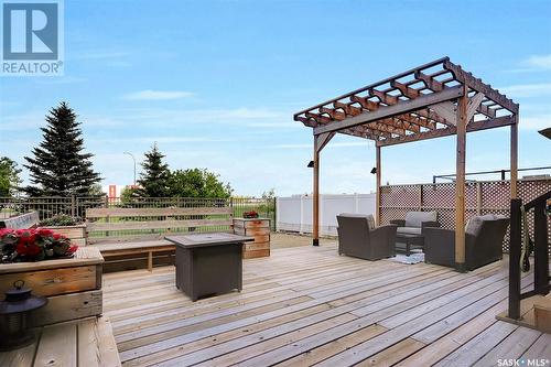 5113 Canuck Crescent, Regina, SK - Outdoor With Deck Patio Veranda With Exterior