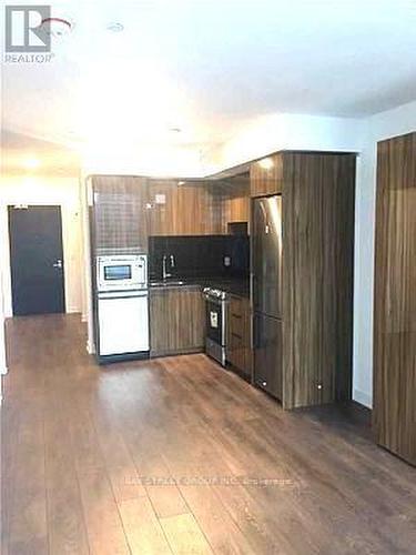 2811 - 501 Yonge Street, Toronto, ON - Indoor Photo Showing Kitchen