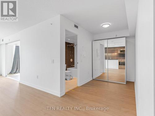 1103 - 75 Queens Wharf Road, Toronto, ON - Indoor Photo Showing Other Room