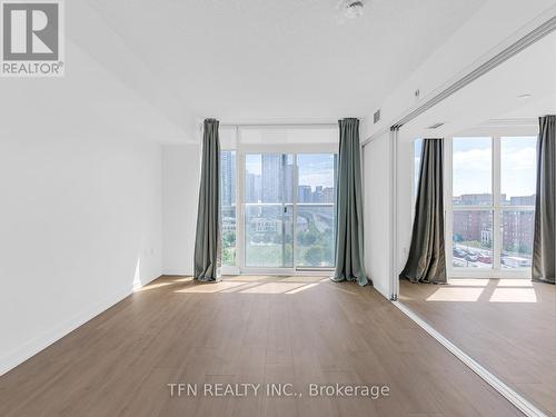 1103 - 75 Queens Wharf Road, Toronto (Waterfront Communities), ON - Indoor Photo Showing Other Room