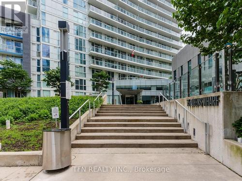 1103 - 75 Queens Wharf Road, Toronto (Waterfront Communities), ON - Outdoor With Facade