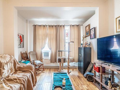 Salon - 3929  - 3933 Rue Wellington, Montréal (Verdun/Île-Des-Soeurs), QC - Indoor Photo Showing Living Room