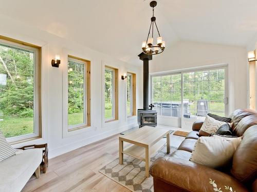 Solarium - 8148 Ch. De St-Élie, Sherbrooke (Brompton/Rock Forest/Saint-Élie/Deauville), QC - Indoor Photo Showing Living Room