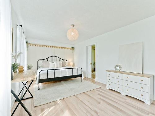 Master bedroom - 8148 Ch. De St-Élie, Sherbrooke (Brompton/Rock Forest/Saint-Élie/Deauville), QC - Indoor Photo Showing Bedroom