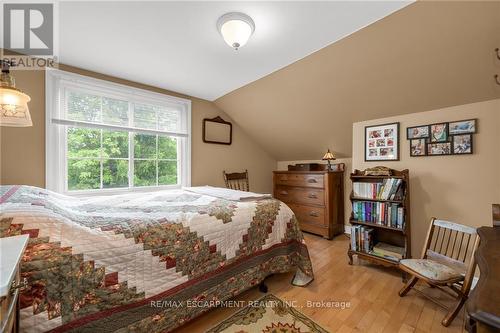 3050 Poplar Avenue, Fort Erie, ON - Indoor Photo Showing Bedroom