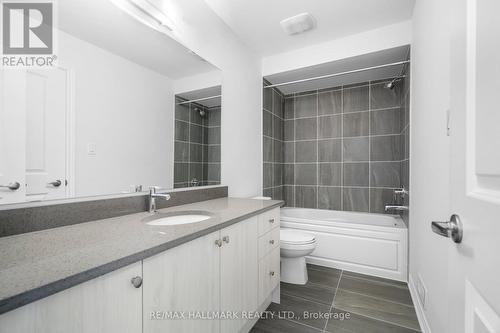 77 Muzzo Drive, Brampton, ON - Indoor Photo Showing Bathroom