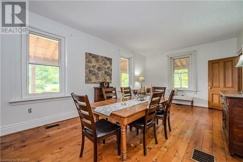 5550 11Th Line, Minto Twp, ON - Indoor Photo Showing Dining Room